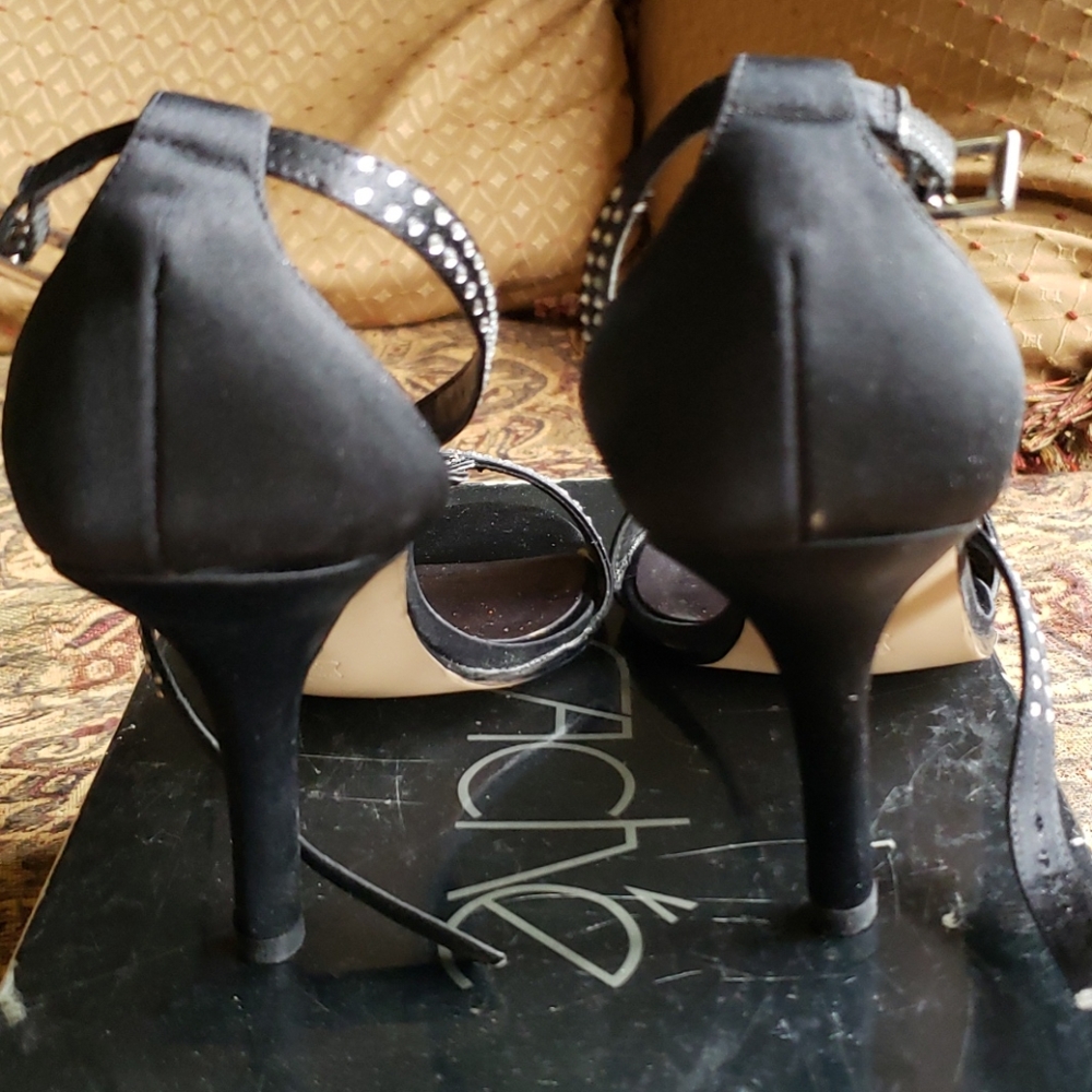 Cache Party Heels NEW - Picture 3 of 6